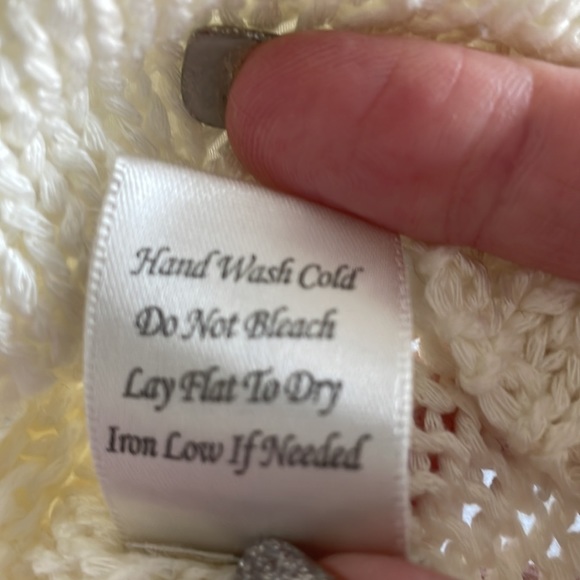 COPY - Blu pepper sweater size Medium - Picture 9 of 9